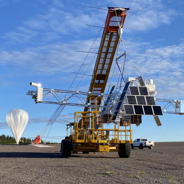 Balloon mission measures X-rays en route from Arctic Sweden to northern Canada