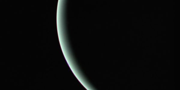 Image of Uranus recorded by Voyager 2 on January 25, 1986. Credit: NASA/JPL.